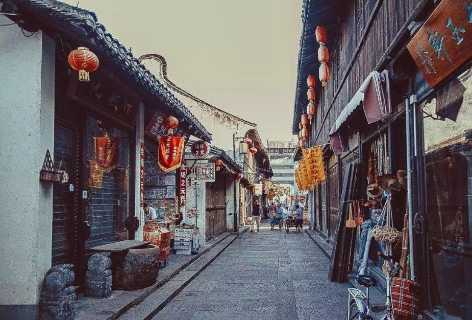 解锁智慧，畅谈问答—两个叔叔对一个侄子，比两个女婿对一个岳父好数百万倍，这话大家信不信？